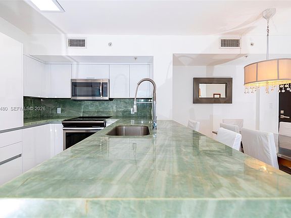 4th image of 90 Alton Rd APT 2304