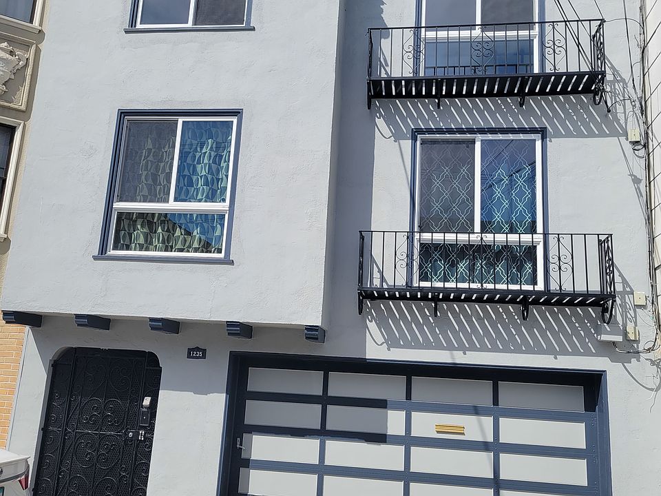 FRONT OF BUILDING