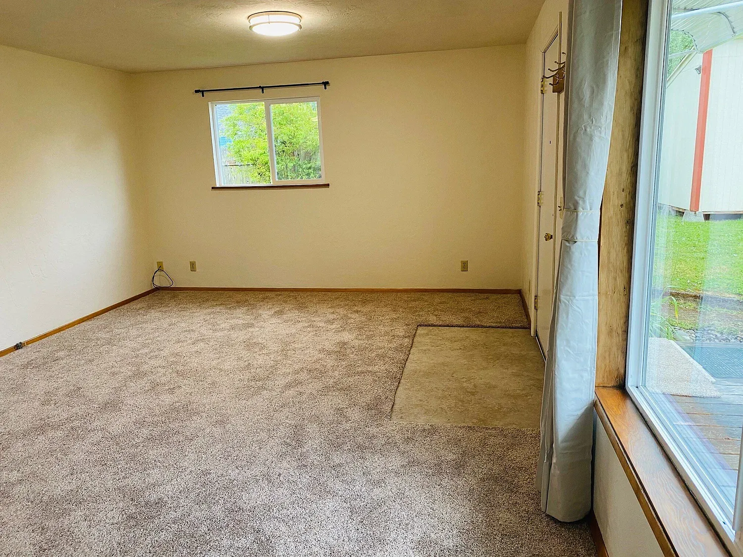 1 bed, 650 sqft, $1,150 — Photo 2