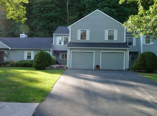 127 Quarry Village Rd, Cheshire, CT 06410