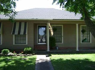 4849 Garfield Ave, Groves, TX 77619