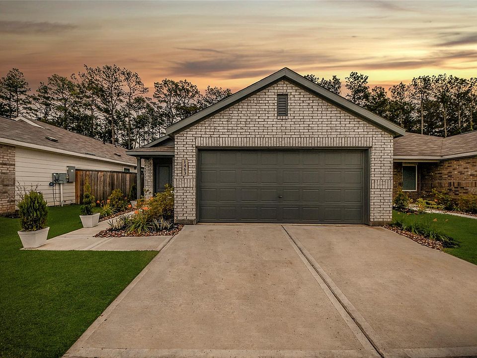 1st image of 1463 Cactus Rose Dr