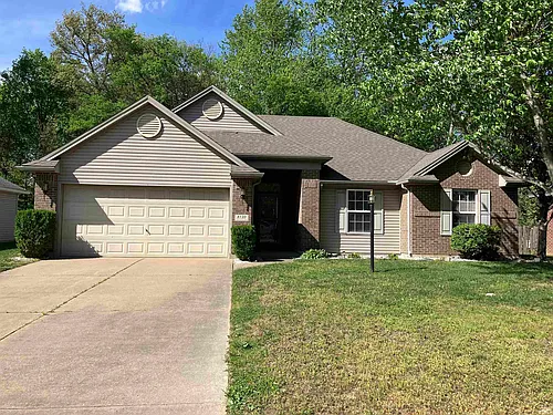 8120 Cedar Point Dr Photo 1