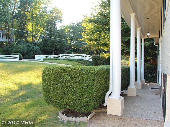 5th image of 6828 Pacific Ln