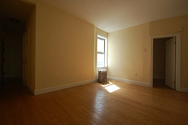 Rented by Bohemia Realty Group | media 23