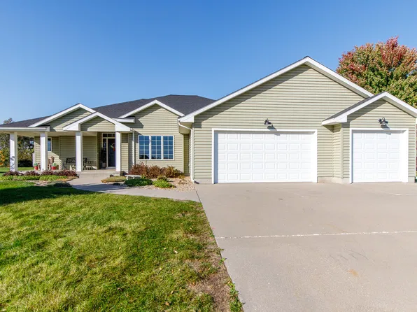 407 W Park Ave, Boone, IA 50036