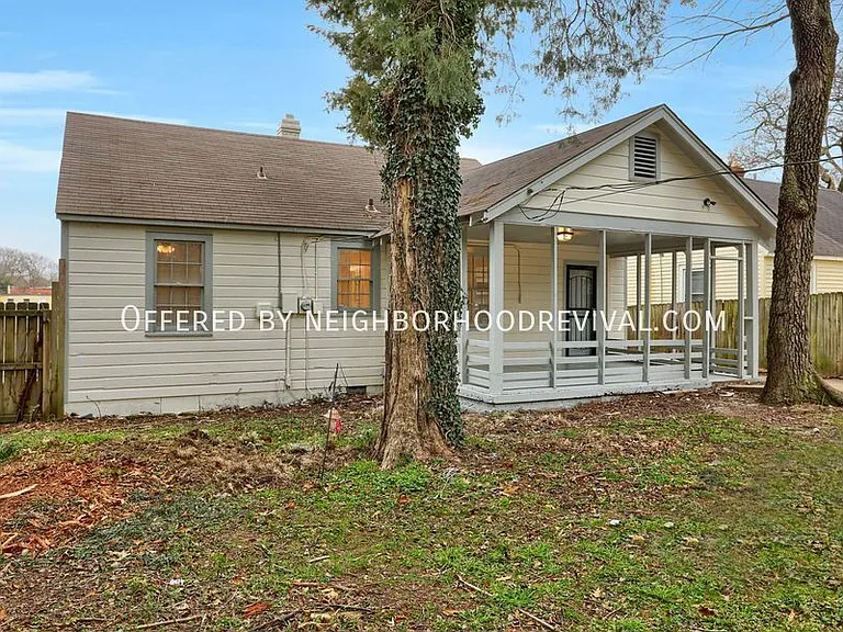 3368 Douglass Ave — Photo 27