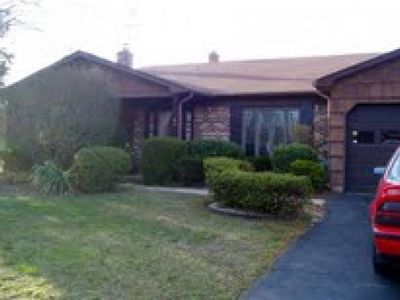 2 Kristin Way, Hamilton, NJ, 08690