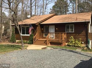 860 Plains Rd, Lusby, MD 20657