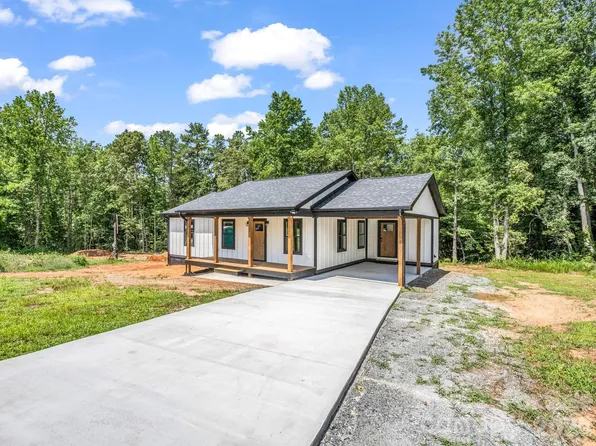 314 Maryland Dr #61, Forest City, NC 28043