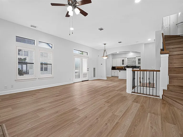 5410 Rose St — Photo 14