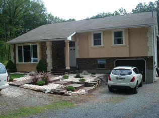 41 Rushmore Rd, Effort, PA 18330