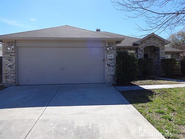 1st image of 2314 Creek Crossing Ln