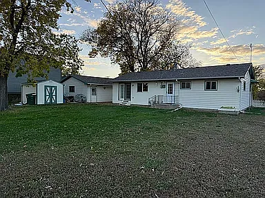 726 Birch St — Photo 15