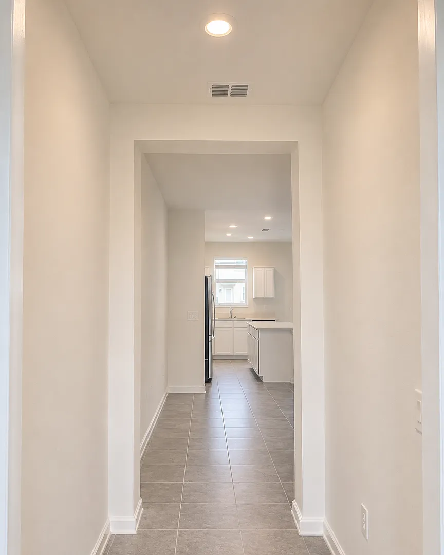 Champions Pointe 409 Bogey Dr — Photo 4