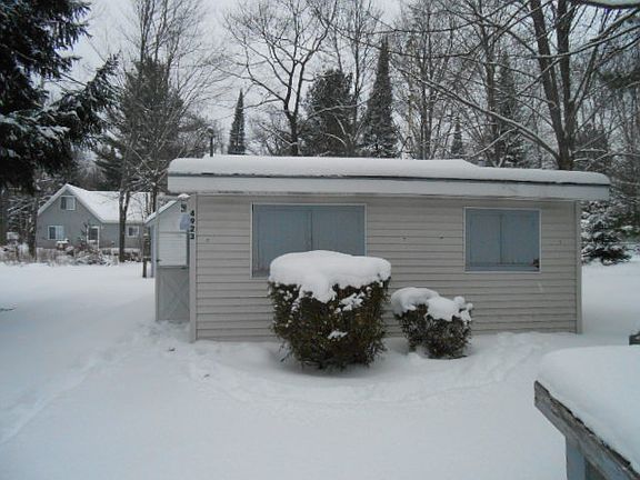2nd image of 4923 Glenwood Dr