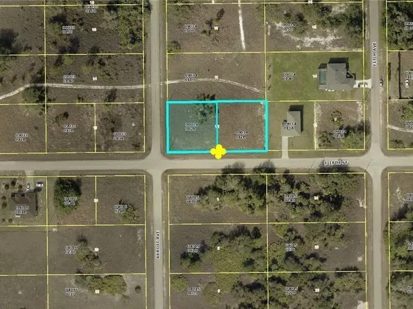 4403 E 18th St, Lehigh Acres, FL 33972