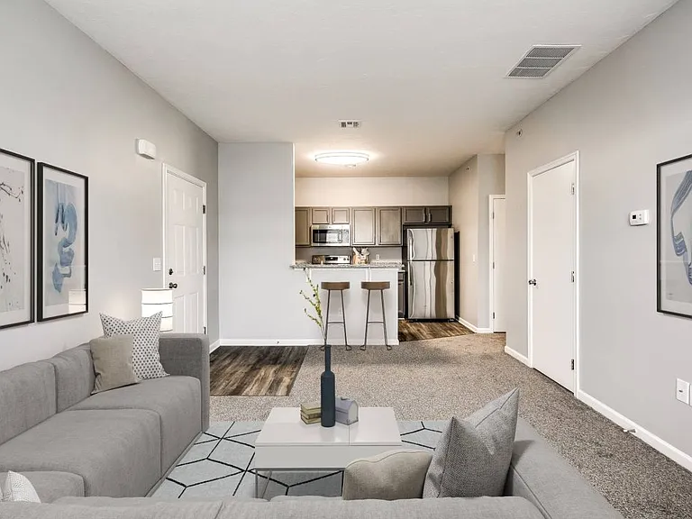 modern-living-room-Villas-of-Castleton-Apartments