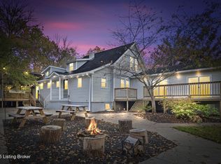 11805 Cedardale Rd, Anchorage, KY 40223