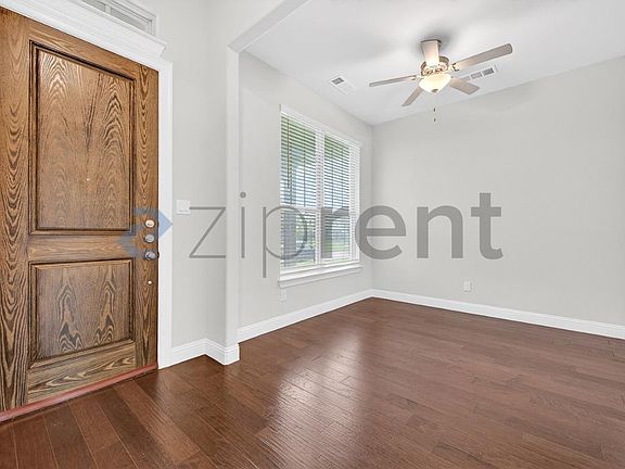 5th image of 8451 Bronzegate Trl