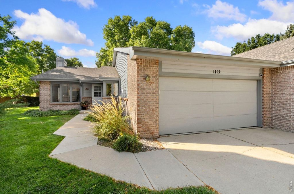 1112 Spanish Oak Ct