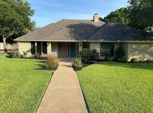 213 Westlane Cir, Woodway, TX 76712