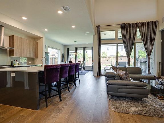4th image of 4013 Heatherton Dr