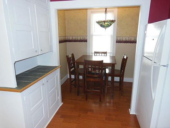 4th image of 15 Bellview Ave