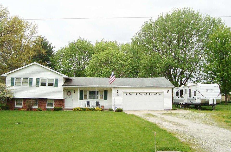 1st image of 1072 Joni Dr