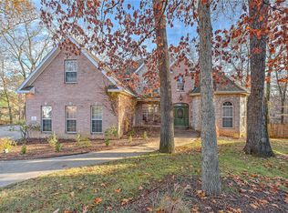 2 Copperfield, Bentonville, AR 72712