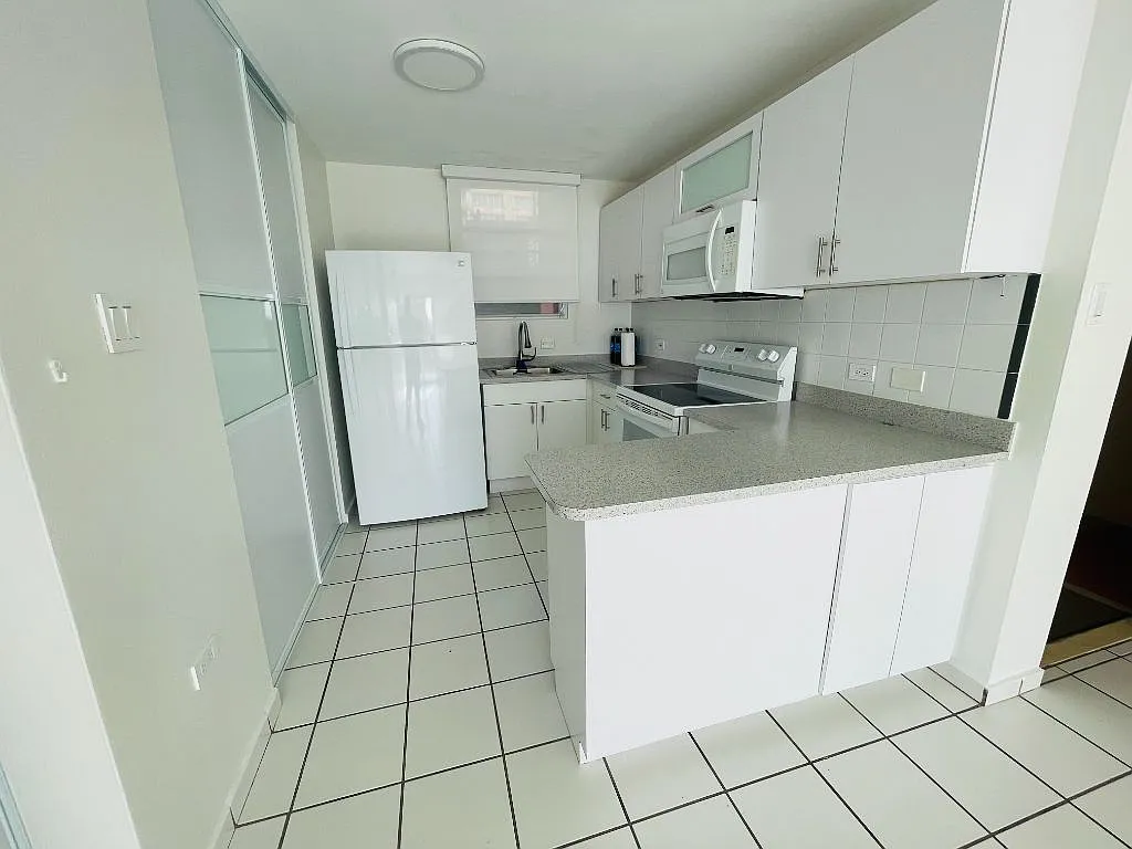 3 bed, 2.0 bath, 1400 sqft, $1,500 — Photo 4