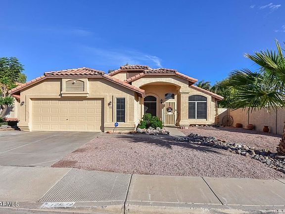 3rd image of 12502 W Palm Ln