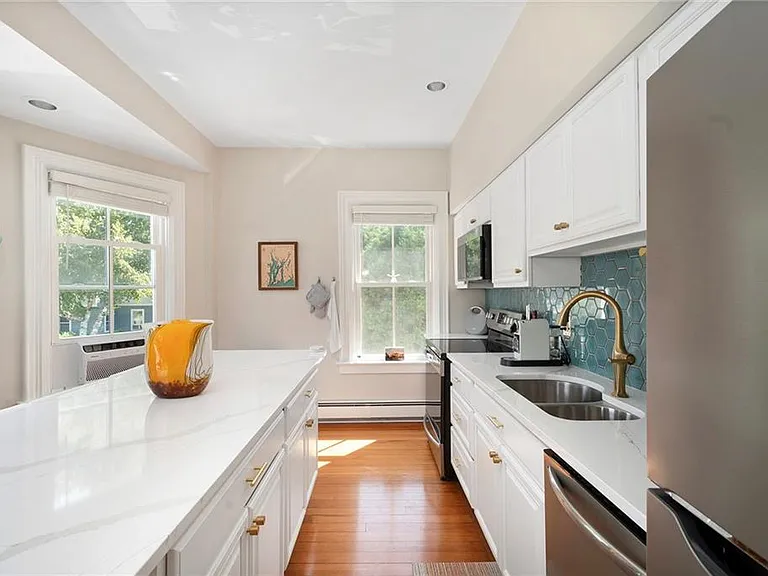 109 Church St #3 — Photo 5
