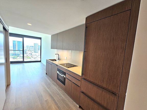 2nd image of 333 Ward Ave #2413