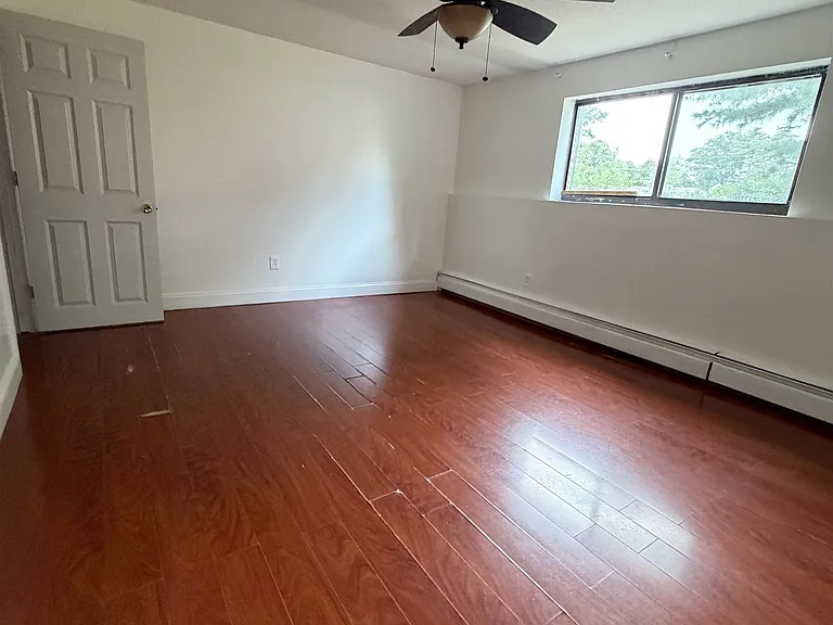 12 Tiffany Rd #3 — Photo 8