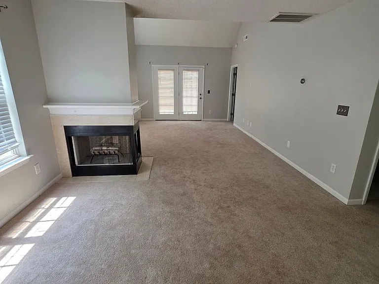 5028 Bartholomews Ln — Photo 7