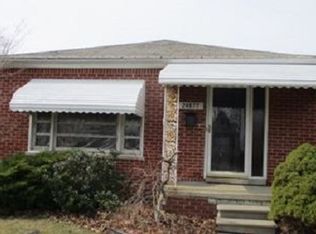 24877 Saxony Ave, Eastpointe, MI 48021