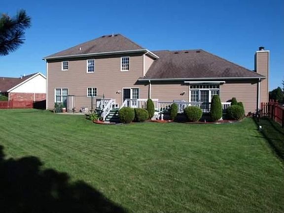 3rd image of 1207 W Nassau Dr
