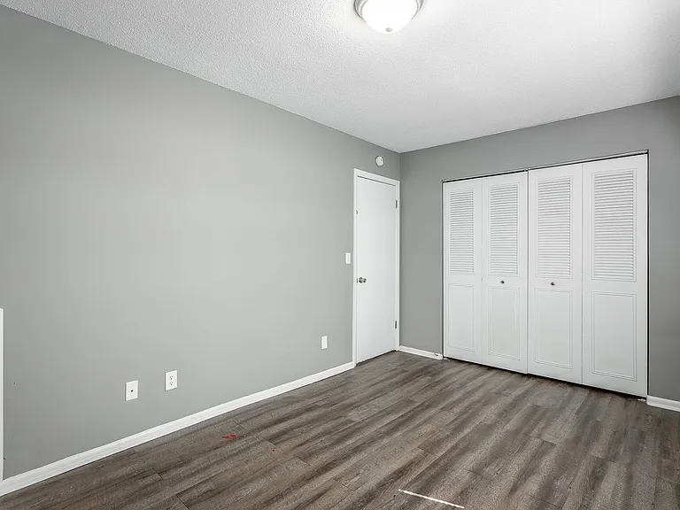 Charming Multifamily Living at 1407 Mana Lane — Photo 12