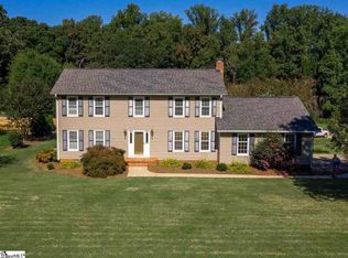 804 Shoresbrook Dr, Spartanburg, SC 29301