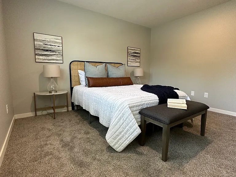 2340 Y St #1 — Photo 9