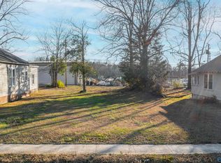 1320 Alabama Ave, Gadsden, AL 35901