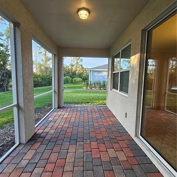 3141 Amadora Cir — Photo 22