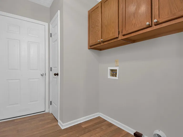 1717 Nuthatch Rd — Photo 4