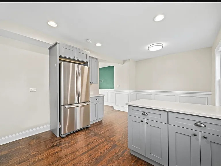 6350 S Lockwood Ave — Photo 6