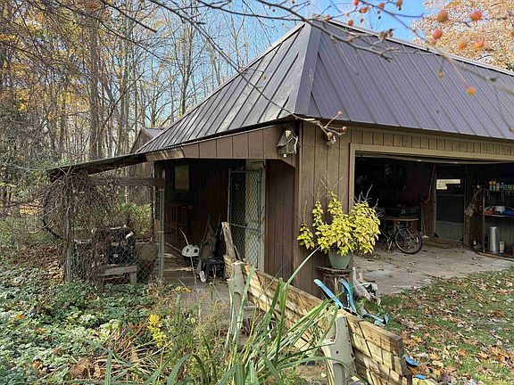 3rd image of N2275 CARDINAL DRIVE