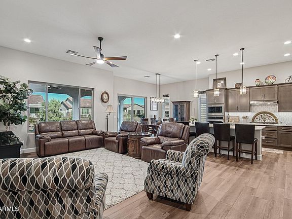 5th image of 16638 W MONTEREY Way