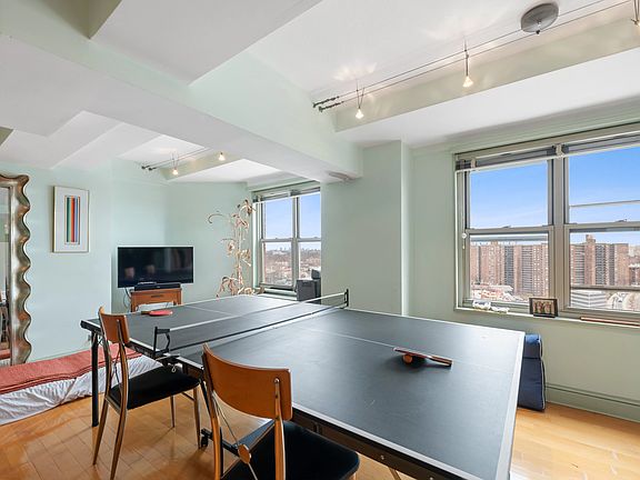 4th image of 107-40 Queens Blvd #19APH