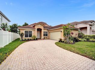 18430 NW 9th St, Pembroke Pines, FL 33029