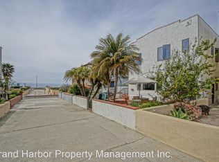 27 6th St #27, Hermosa Beach, CA 90254